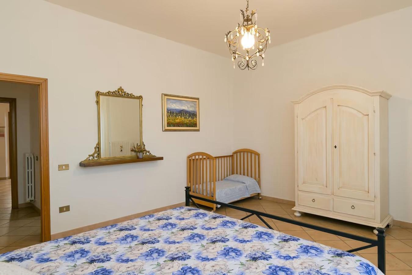 Agriturismo I Debbi Bibbona Eksteriør billede