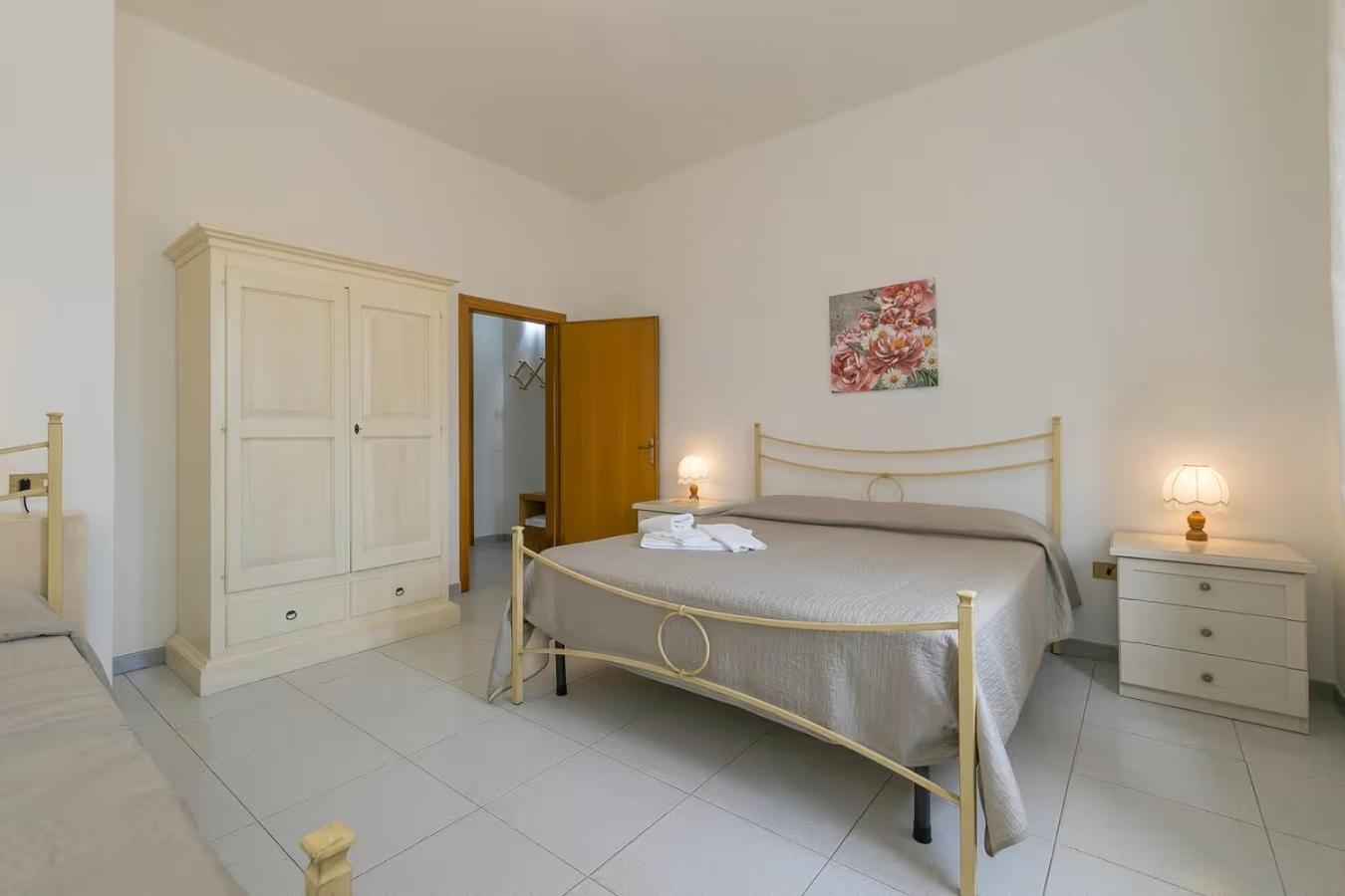 Agriturismo I Debbi Bibbona Eksteriør billede